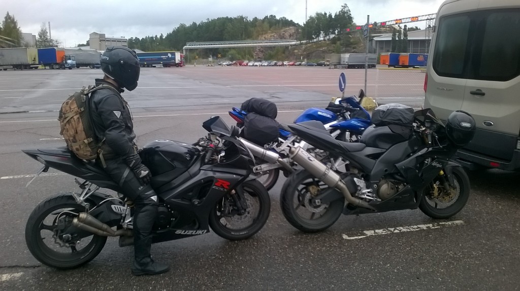 Moottoripyöräilyä Ahvenanmaalla