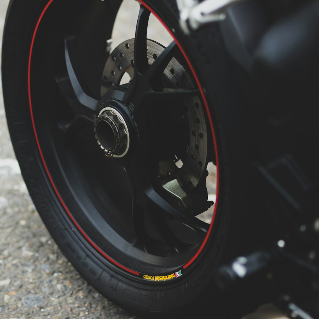 Moottoripyörän rengas sport touring -käytössä
